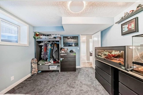 57 Silverado Skies Way Sw, Calgary, AB - Indoor Photo Showing Other Room