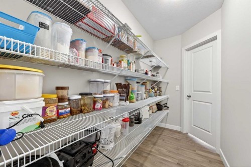 77 Belvedere Drive Se, Calgary, AB - Indoor