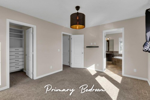 207 River Heights Crescent, Cochrane, AB - Indoor