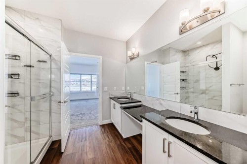 63 Riviera Court, Cochrane, AB - Indoor Photo Showing Bathroom