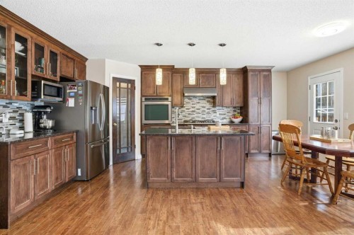 618 Citadel Drive Nw, Calgary, AB - Indoor Photo Showing Other Room