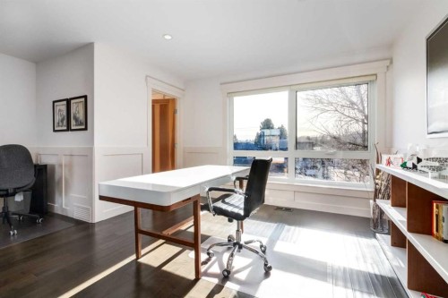 2613 3 Avenue Nw, Calgary, AB - Indoor Photo Showing Dining Room