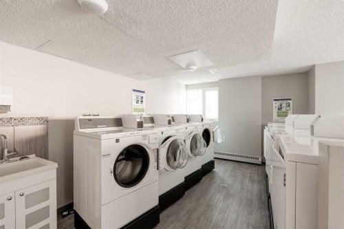 506-220 13 Avenue Sw, Calgary, AB - Indoor Photo Showing Laundry Room
