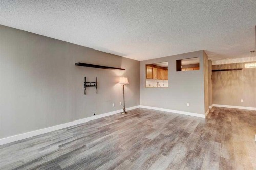 506-220 13 Avenue Sw, Calgary, AB - Indoor Photo Showing Other Room