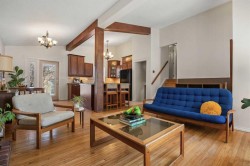 2720 45 Street SW Calgary, AB T3E 3T4