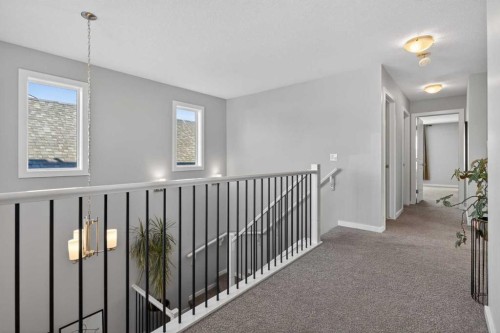 126 Bayview Circle Sw, Airdrie, AB - Indoor Photo Showing Other Room