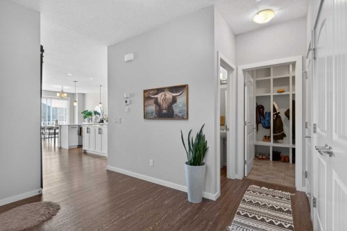 126 Bayview Circle Sw, Airdrie, AB - Indoor Photo Showing Other Room