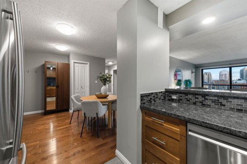 603-1011 12 Avenue, Calgary, AB - Indoor