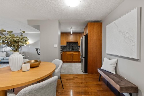 603-1011 12 Avenue, Calgary, AB - Indoor Photo Showing Dining Room