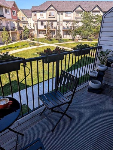 221 New Brighton Row Se, Calgary, AB - Outdoor