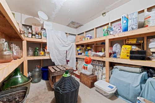 16 Arbour Estates View Nw, Calgary, AB - Indoor Photo Showing Other Room