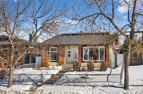 128 Bermuda Drive Nw, Calgary, AB - Outdoor