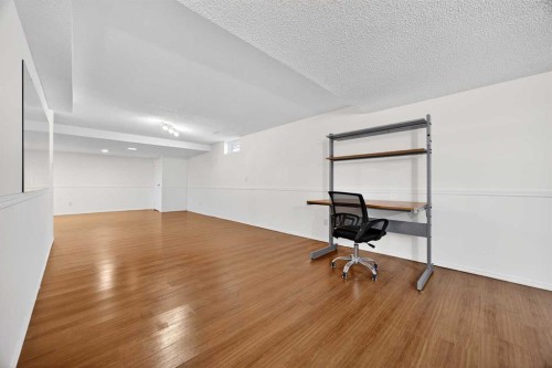 128 Bermuda Drive Nw, Calgary, AB - Indoor