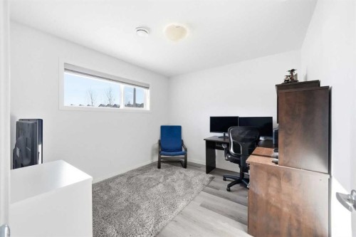 66 Evanscrest Manor Nw, Calgary, AB - Indoor Photo Showing Office