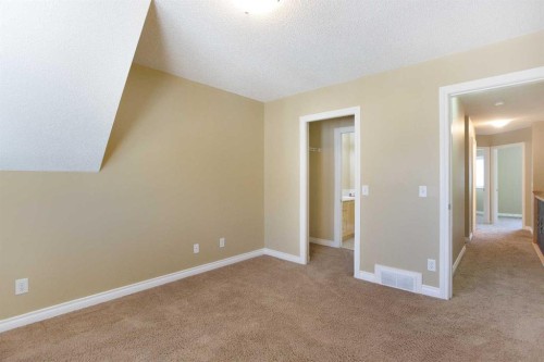 120 Cedarwood Lane Sw, Calgary, AB - Indoor Photo Showing Other Room