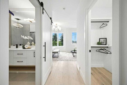 926 21 Avenue Nw, Calgary, AB - Indoor