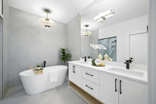 926 21 Avenue Nw, Calgary, AB - Indoor Photo Showing Bathroom