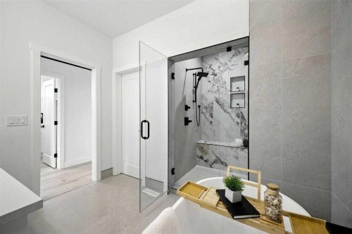 926 21 Avenue Nw, Calgary, AB - Indoor Photo Showing Other Room