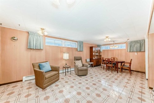 42 Fullerton Road Se, Calgary, AB - Indoor