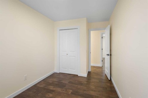 95 Silver Brook Drive Nw, Calgary, AB - Indoor Photo Showing Other Room
