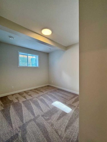 695 Buffaloberry Manor Se, Calgary, AB - Indoor