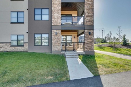 113-55 Wolf Hollow Crescent Se, Calgary, AB - Outdoor With Balcony