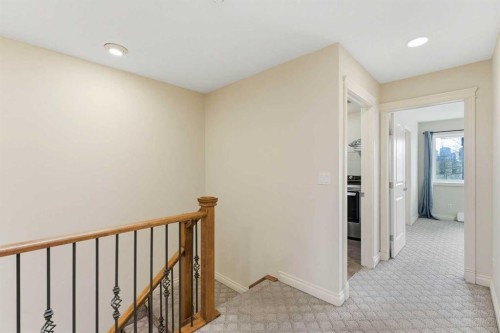507 17 Avenue Nw, Calgary, AB - Indoor Photo Showing Other Room