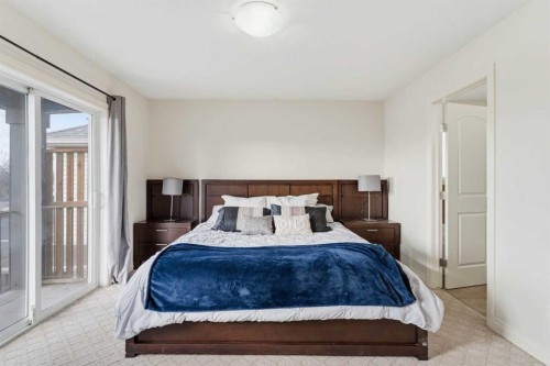 507 17 Avenue Nw, Calgary, AB - Indoor Photo Showing Bedroom