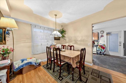 262 Martindale Boulevard Ne, Calgary, AB - Indoor Photo Showing Dining Room