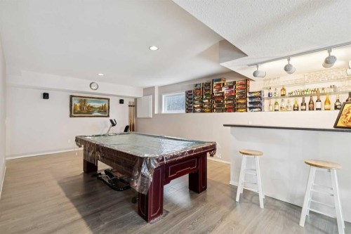 2203 Sirocco Drive Sw, Calgary, AB - Indoor Photo Showing Other Room