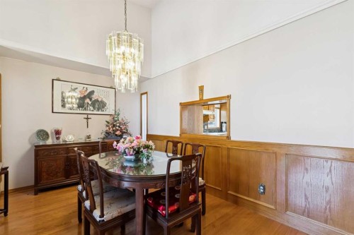 2203 Sirocco Drive Sw, Calgary, AB - Indoor Photo Showing Dining Room