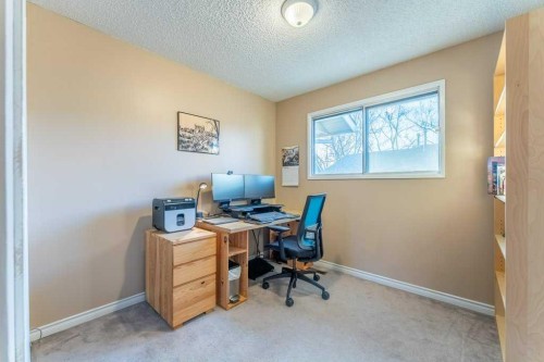 9-6503 Ranchview Drive Nw, Calgary, AB - Indoor Photo Showing Office