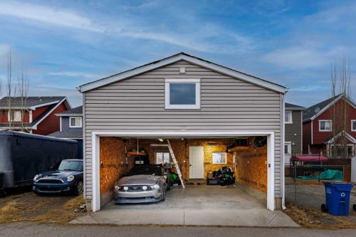 121 River Heights Crescent, Cochrane, AB - Outdoor