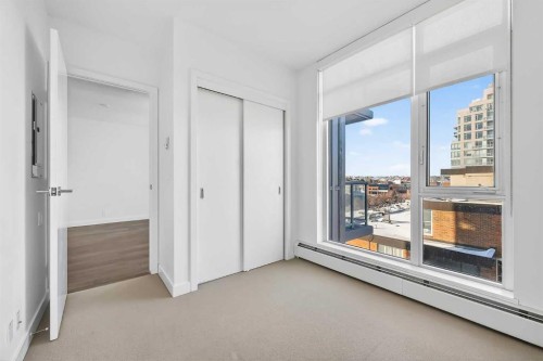 908-1501 6 Street Sw, Calgary, AB - Indoor Photo Showing Other Room