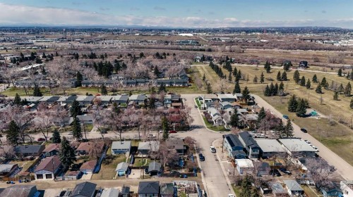 6204 18 Street Se, Calgary, AB - Outdoor With View