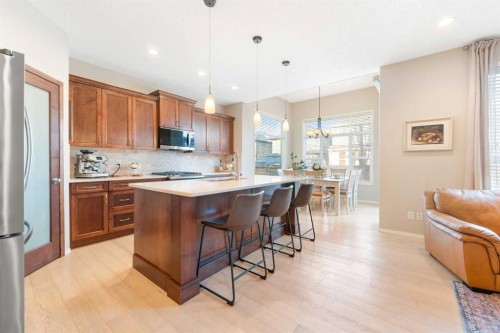 185 Auburn Glen Circle Se, Calgary, AB - Indoor Photo Showing Kitchen