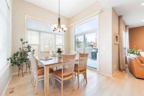185 Auburn Glen Circle Se, Calgary, AB - Indoor Photo Showing Dining Room