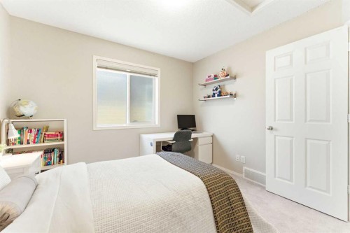 185 Auburn Glen Circle Se, Calgary, AB - Indoor Photo Showing Bedroom
