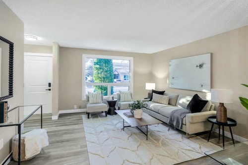 467 Berkley Crescent Nw, Calgary, AB - Indoor Photo Showing Living Room