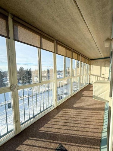 306-4514 54 Avenue, Olds, AB -  Photo Showing Other Room