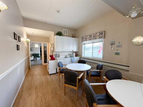 306-4514 54 Avenue, Olds, AB - Indoor