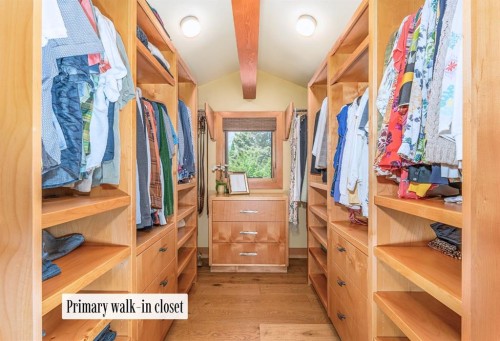 517 4Th Street, Canmore, AB - Indoor With Storage