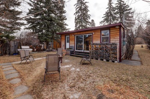 6424 32 Avenue Nw, Calgary, AB - Outdoor With Deck Patio Veranda