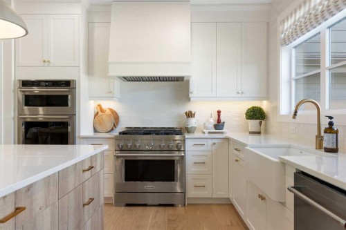 44 Alpine Common Sw, Calgary, AB - Indoor Photo Showing Kitchen With Upgraded Kitchen