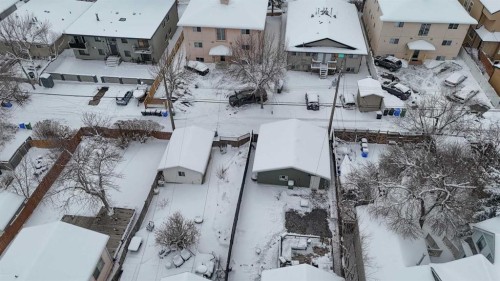 129 30 Avenue Nw, Calgary, AB - Outdoor