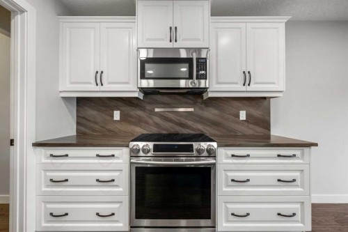 175 Kincora Crescent Nw, Calgary, AB - Indoor Photo Showing Kitchen