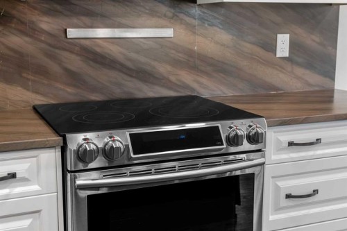 175 Kincora Crescent Nw, Calgary, AB - Indoor Photo Showing Kitchen