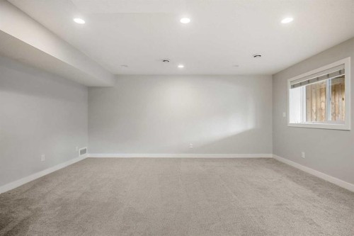175 Kincora Crescent Nw, Calgary, AB - Indoor Photo Showing Other Room