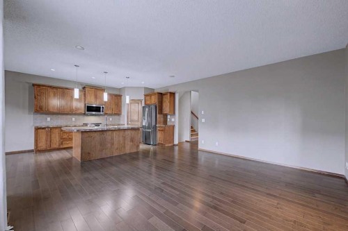 244 Eversyde Mews Sw, Calgary, AB - Indoor Photo Showing Kitchen