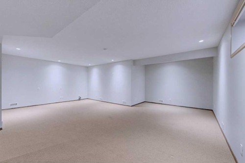 244 Eversyde Mews Sw, Calgary, AB - Indoor Photo Showing Other Room